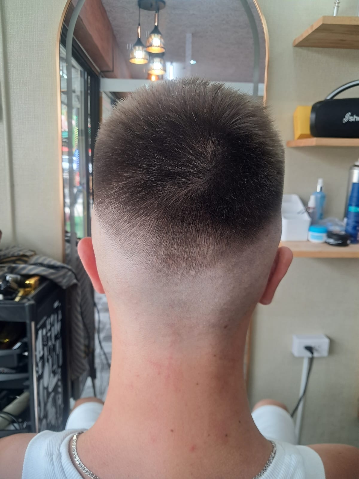 Men's haircut styled at Wonderland Jomtien Beauty Salon