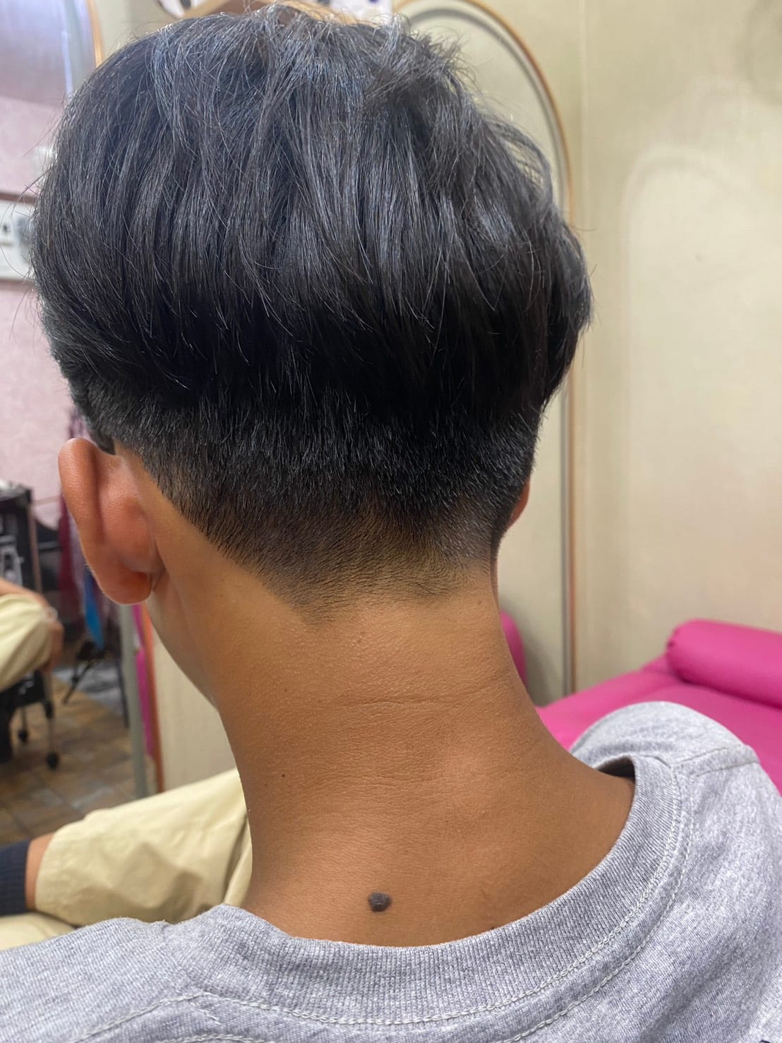 Men's haircut styled at Wonderland Jomtien Beauty Salon
