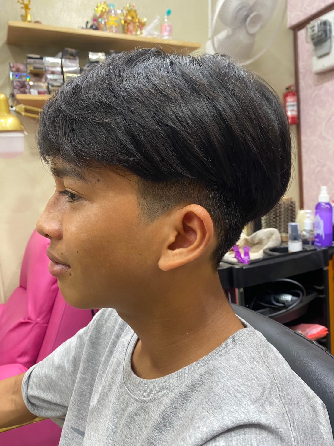 Men's haircut styled at Wonderland Jomtien Beauty Salon
