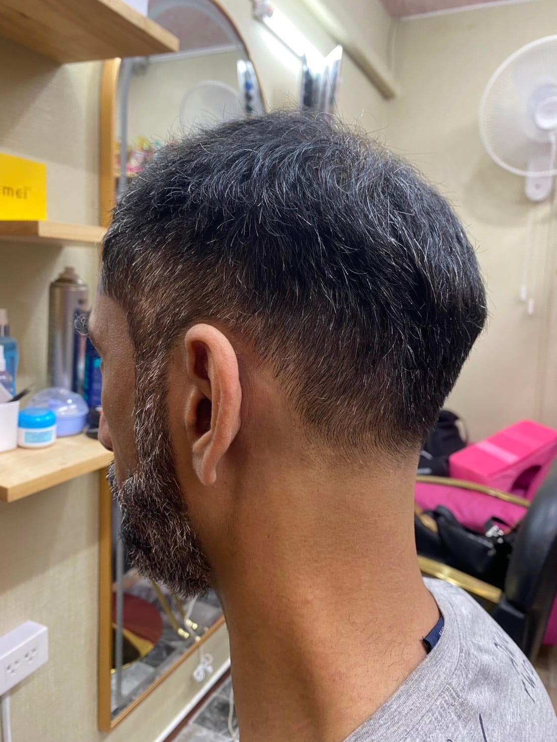 Men's haircut styled at Wonderland Jomtien Beauty Salon