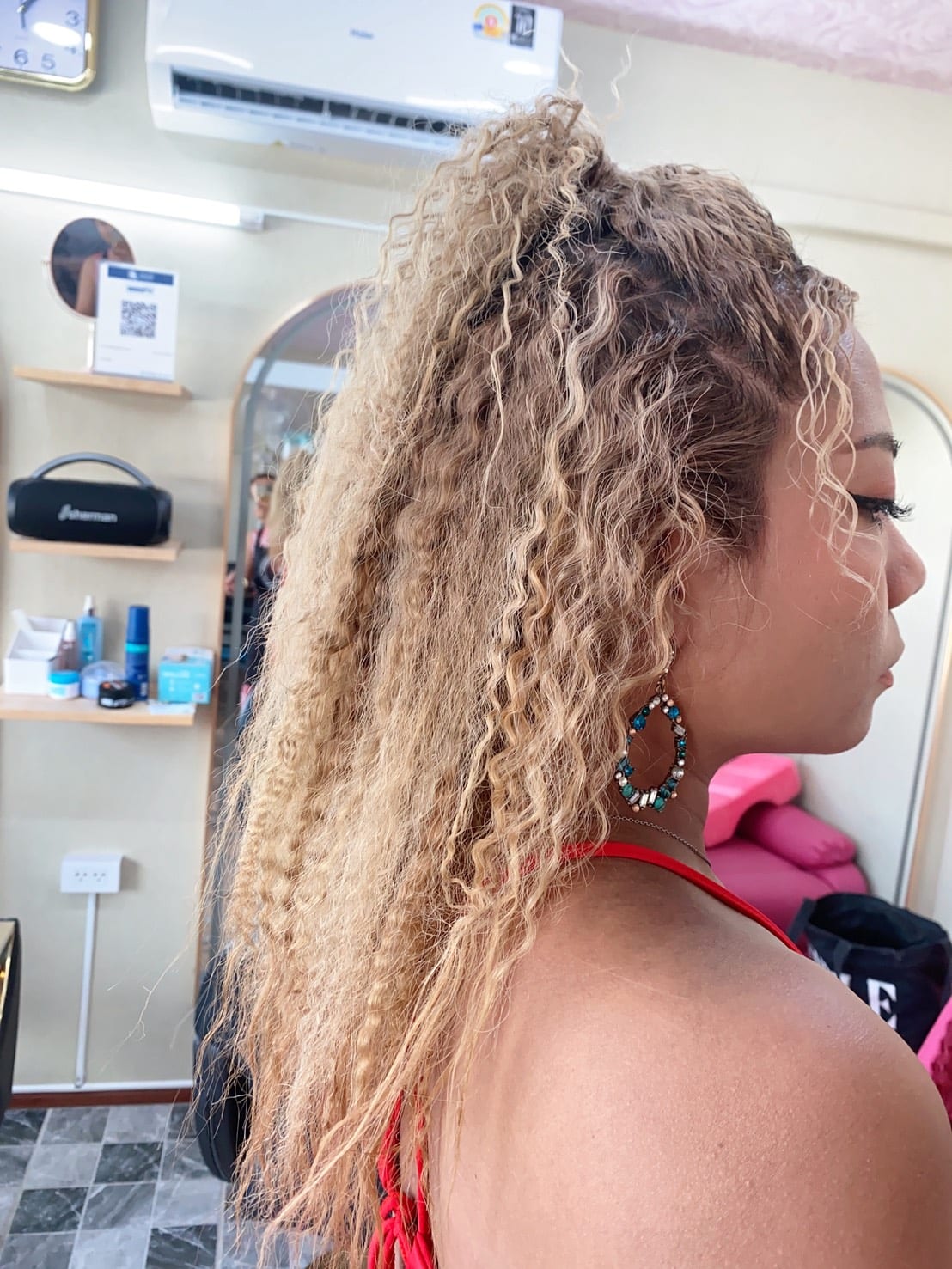 Women's hair styled at Wonderland Jomtien Beauty Salon