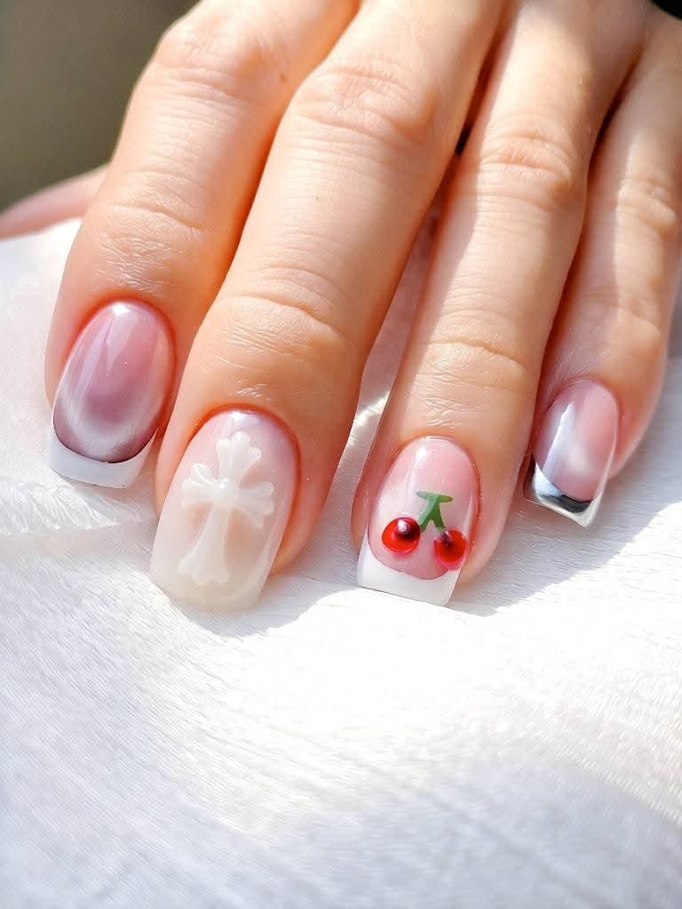 Nail work at Wonderland Jomtien Beauty Salon