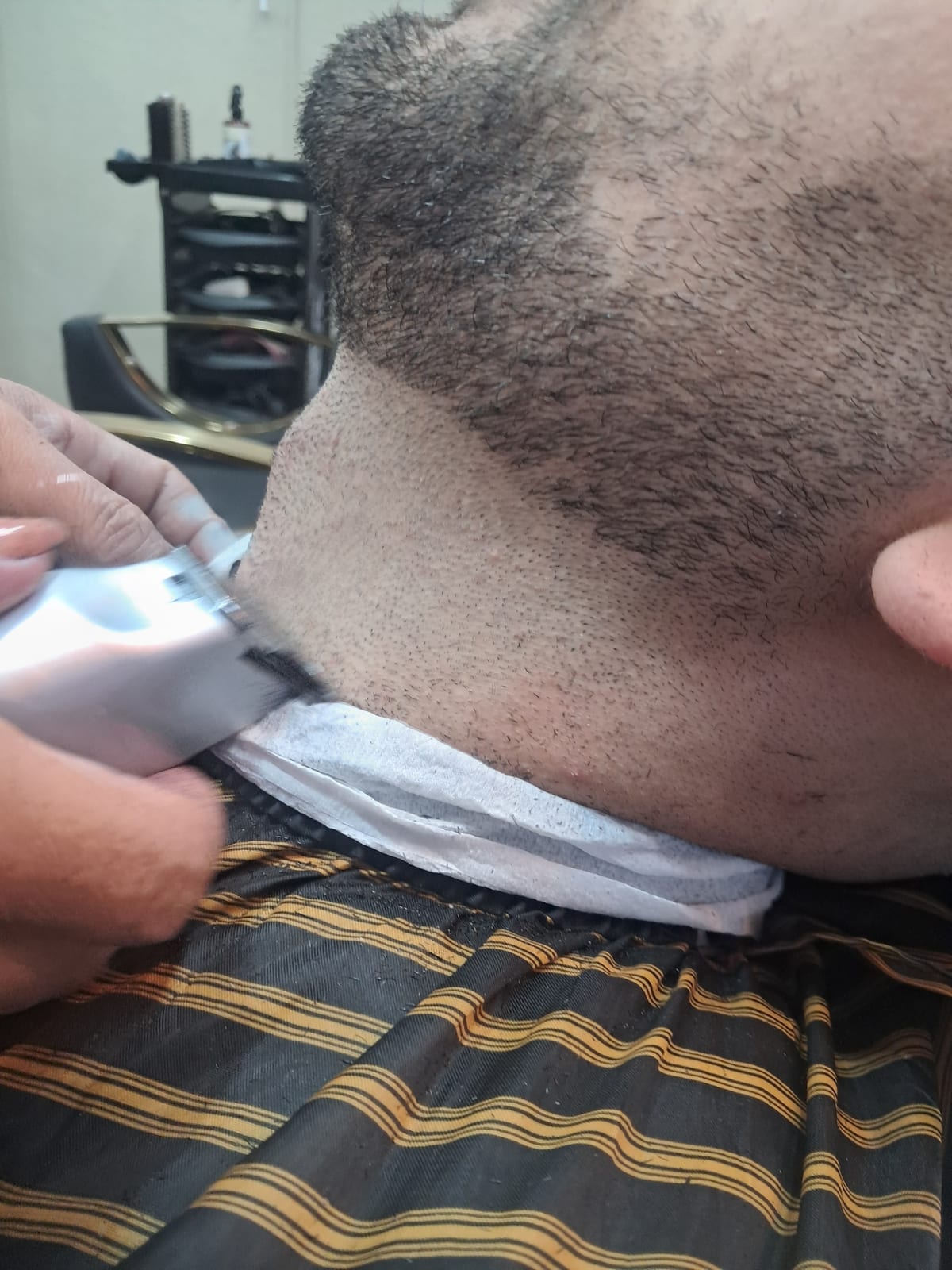 Men's haircut styled at Wonderland Jomtien Beauty Salon